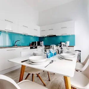 Downtown Residences Appartement